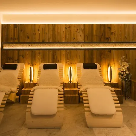Antines Apartment *